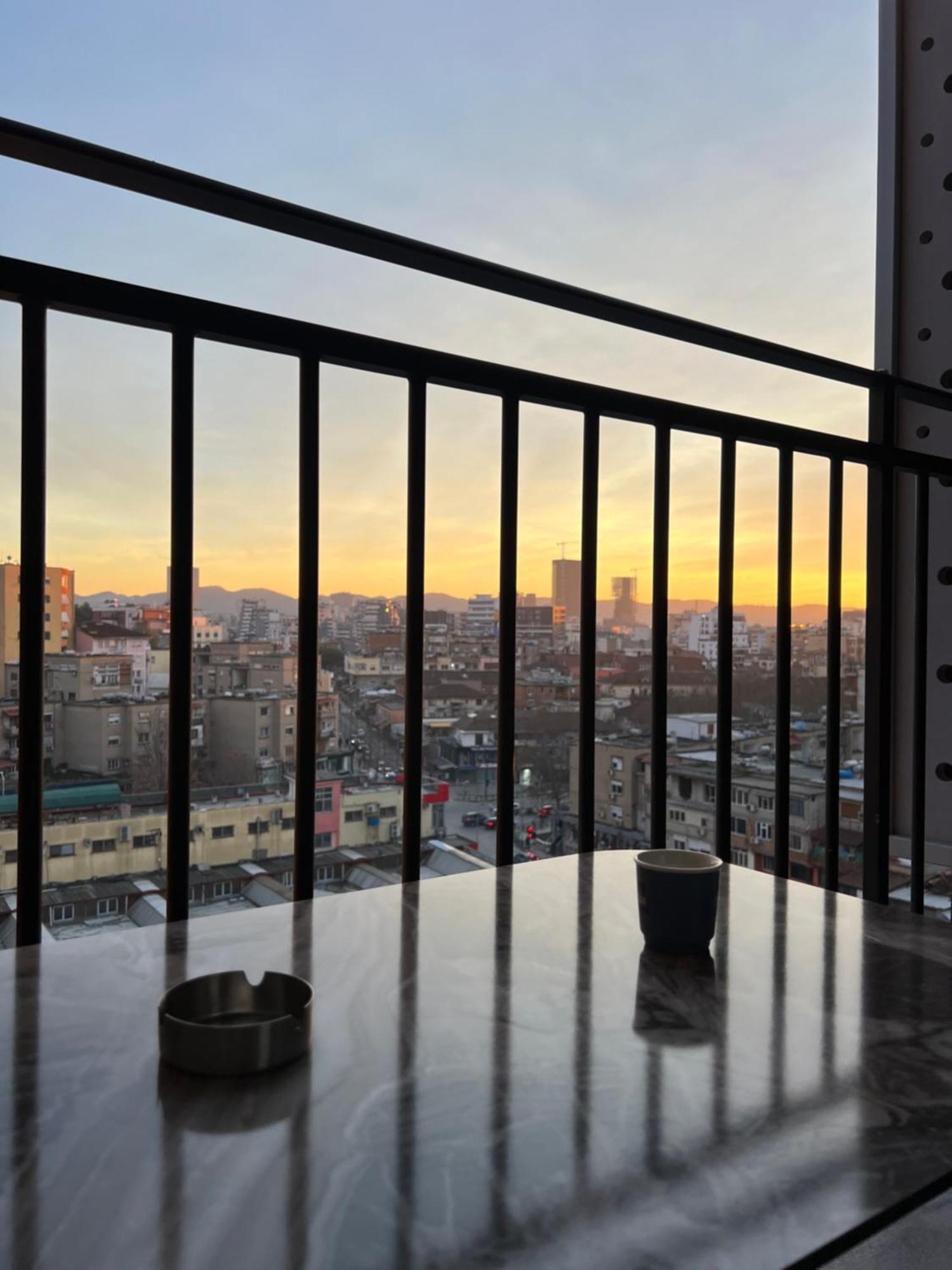 Cane Apartment Emerald Тирана Экстерьер фото
